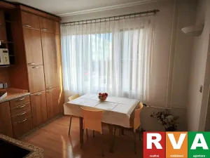 Prodej bytu 4+1, Stříbro, Soběslavova, 93 m2