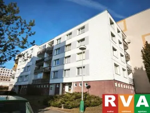 Prodej bytu 4+1, Stříbro, Soběslavova, 93 m2