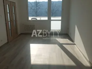 Pronájem bytu 3+1, Praha - Střížkov, Jablonecká, 84 m2