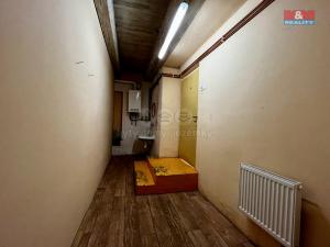 Pronájem obchodního prostoru, Česká Třebová, Tyršovo náměstí, 65 m2