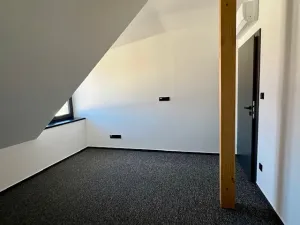 Pronájem bytu 4+kk, Nové Strašecí, Palackého, 104 m2