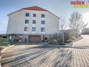 Prodej bytu 3+kk, Holubice, 192 m2