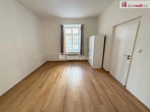 Pronájem bytu 2+kk, Praha - Smíchov, Drtinova, 46 m2