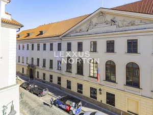 Pronájem bytu 3+1, Praha - Malá Strana, Sněmovní, 85 m2