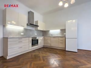 Pronájem bytu 3+kk, Praha - Vinohrady, Kolínská, 90 m2