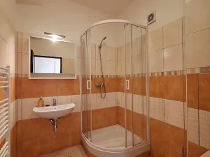 Pronájem bytu 2+kk, Praha - Strašnice, Černokostelecká, 49 m2