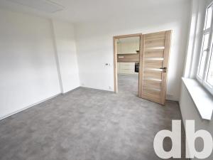 Pronájem bytu 2+kk, Karlovy Vary, Rohová, 45 m2