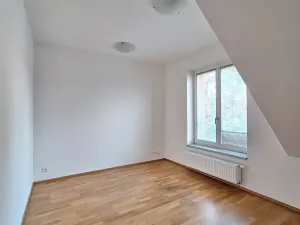 Pronájem bytu 2+kk, Praha - Smíchov, Fráni Šrámka, 50 m2