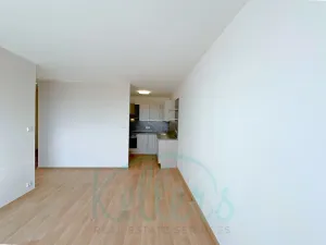 Pronájem bytu 2+kk, Praha - Horní Měcholupy, Milánská, 46 m2