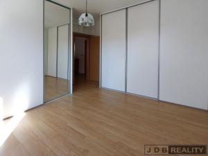 Prodej rodinného domu, Praha - Horní Počernice, Kramolná, 215 m2