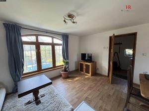 Pronájem chaty, Praha - Lipence, Kazín, 30 m2