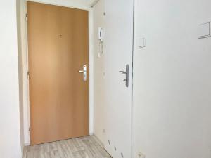 Pronájem bytu 1+1, Litvínov, Podkrušnohorská, 29 m2