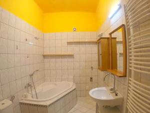 Pronájem bytu 3+kk, České Budějovice, Hradební, 86 m2
