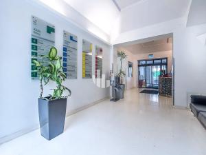 Pronájem kanceláře, Praha - Smíchov, Radlická, 380 m2
