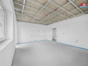Prodej činžovního domu, Kostelec nad Černými lesy, Osadní, 310 m2
