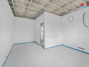 Prodej činžovního domu, Kostelec nad Černými lesy, Osadní, 310 m2