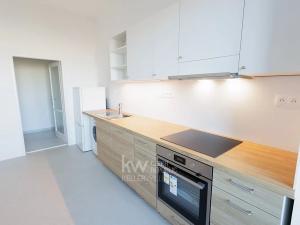 Pronájem bytu 3+1, Praha - Břevnov, Bělohorská, 69 m2