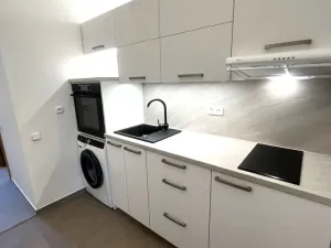Pronájem bytu 1+kk, Olomouc, Fibichova, 38 m2