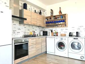 Pronájem bytu 1+kk, Praha - Radotín, Karlická, 30 m2