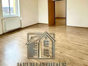 Prodej bytu 2+kk, Týn nad Vltavou, Legií, 60 m2