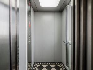 Pronájem bytu 1+kk, Praha - Žižkov, Řehořova, 29 m2