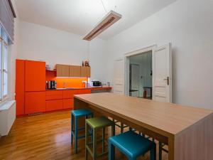 Pronájem kanceláře, Praha - Vinohrady, Fričova, 74 m2