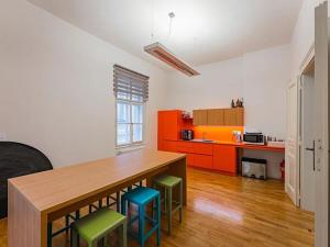 Pronájem kanceláře, Praha - Vinohrady, Fričova, 74 m2