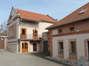 Prodej rodinného domu, Čečelice, Všetatská, 1000 m2