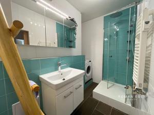Pronájem bytu 3+kk, Praha - Vysočany, Pod Harfou, 160 m2