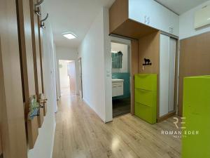 Pronájem bytu 3+kk, Praha - Vysočany, Pod Harfou, 160 m2