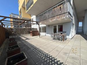Pronájem bytu 3+kk, Praha - Vysočany, Pod Harfou, 160 m2