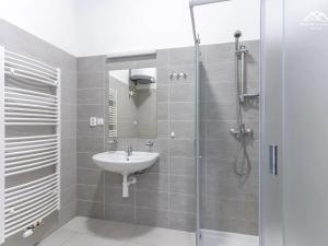 Pronájem bytu 2+kk, Hlinsko, Adámkova třída, 52 m2