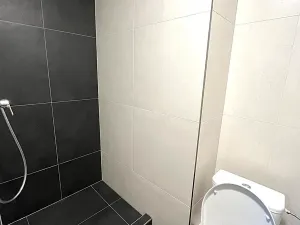 Pronájem bytu 1+kk, Praha - Radotín, Vrážská, 29 m2