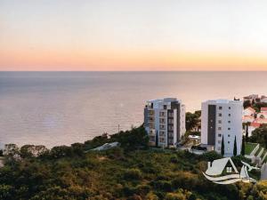 Prodej bytu 3+kk, Dobrá Voda, Černá Hora, 108 m2