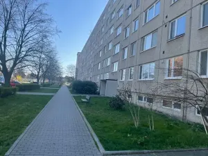 Pronájem bytu 2+1, Břeclav, Na Valtické, 46 m2