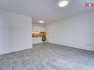 Prodej bytu 2+kk, Vochov, 43 m2
