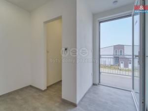 Prodej bytu 2+kk, Vochov, 43 m2