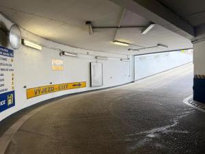 Prodej garážového stání, Brno, Příkop, 12 m2