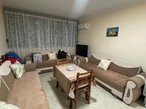 Prodej bytu 1+kk, Rruga Skenderbeu, Mali Robit Golem, Mali i Robit, Albánie, 31 m2