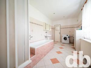 Prodej rodinného domu, Kyselka, 200 m2