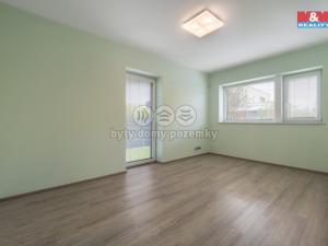 Pronájem rodinného domu, Praha - Černý Most, Bergmanova, 220 m2