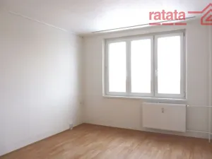 Pronájem bytu 1+1, Chomutov, Zahradní, 35 m2