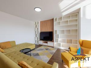 Prodej bytu 4+kk, Praha - Holešovice, Sanderova, 135 m2