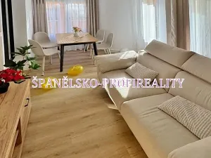Prodej bytu 5+kk, Torrevieja, Španělsko, 110 m2
