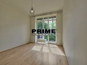 Pronájem bytu 2+kk, Praha - Vinohrady, U Zvonařky, 50 m2