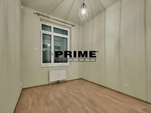 Pronájem bytu 2+kk, Praha - Vinohrady, U Zvonařky, 50 m2