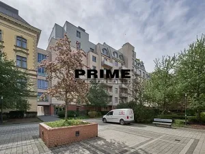Pronájem bytu 2+kk, Praha - Vinohrady, U Zvonařky, 50 m2