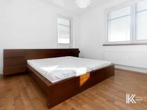 Pronájem bytu 3+kk, Pardubice, Dubová, 75 m2
