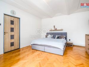 Prodej zemědělské usedlosti, Veltruby, Dlouhá, 174 m2