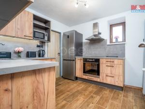 Prodej zemědělské usedlosti, Veltruby, Dlouhá, 174 m2